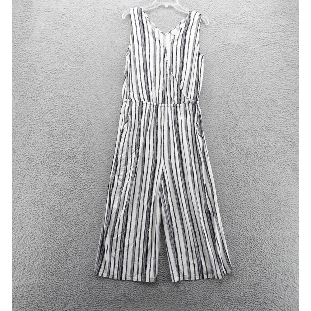 Chicos Gaucho Pants‎ Jumpsuit Size 0.5 US 6 White Black Womens Wide Leg Rayon